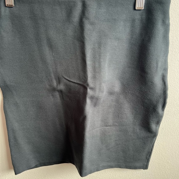 Talula Wrap Skirt Size S - Picture 4 of 4